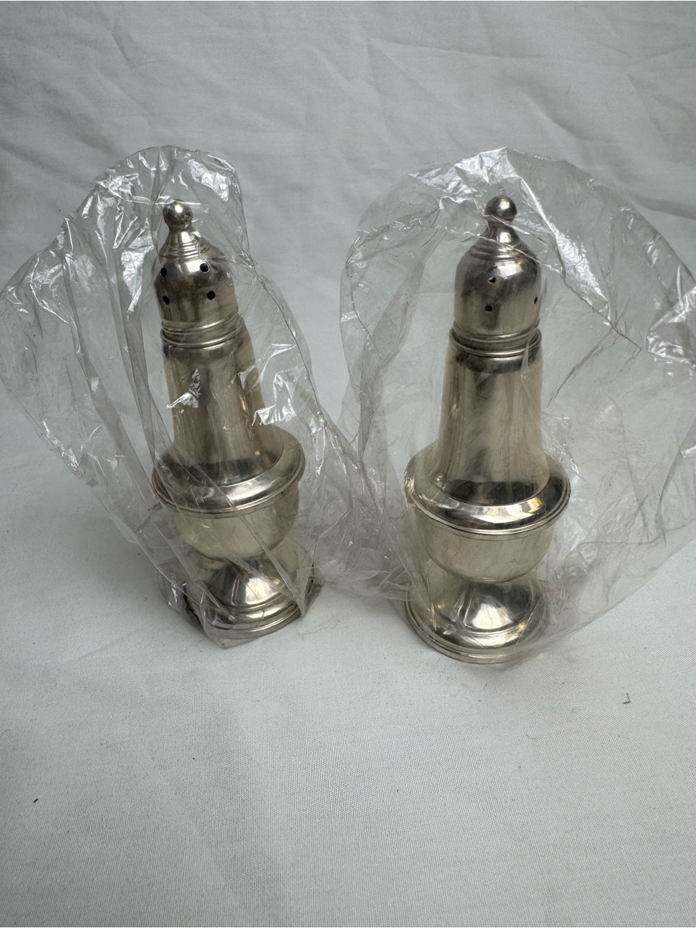 VINTAGE EMPIRE STERLING SILVER WEIGHTED SALT & PEPPER SHAKERS #242